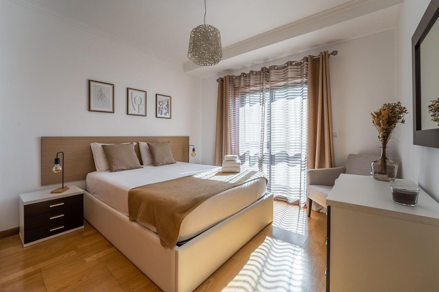 Guestready - Rio Tinto Terrace Apartment Luaran gambar
